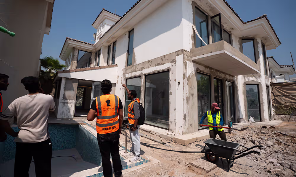 Mignon site supervisor inspecting renovation work on site in Dubai